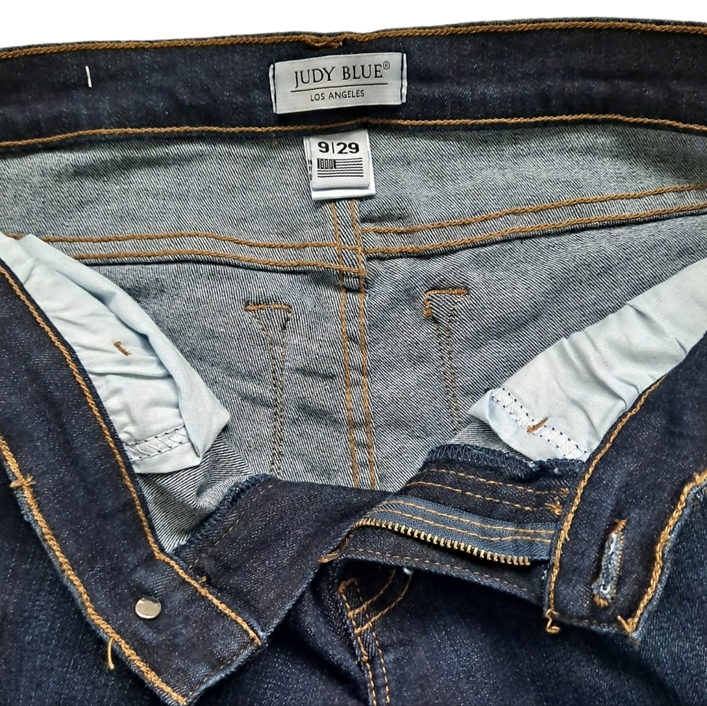 Judy Blue Mid rise dark wash Relaxed fit Denim Jeans size 9/29 - Picture 12 of 16